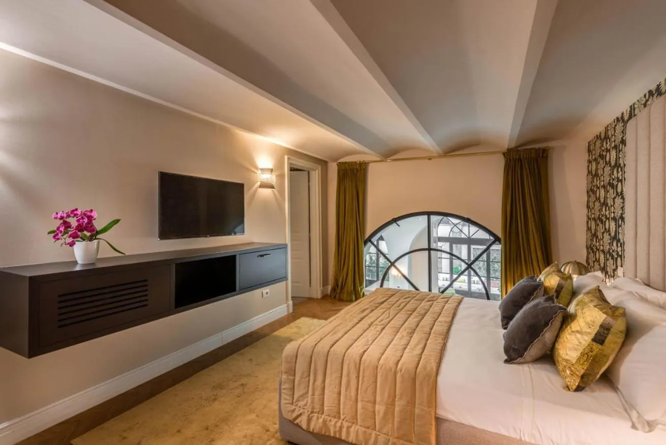 Palazzo Pazzi Vitali Luxury Apartments In פירנצה איטליה
