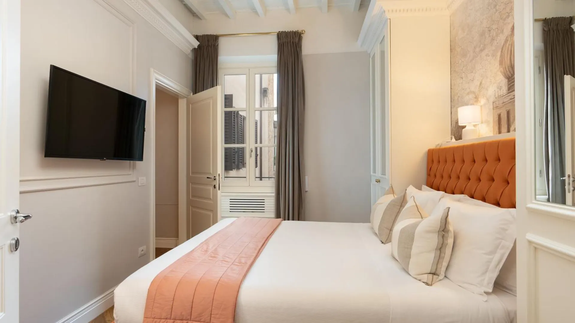 Palazzo Pazzi Vitali Luxury Apartments In フィレンツェ 0*,  イタリア