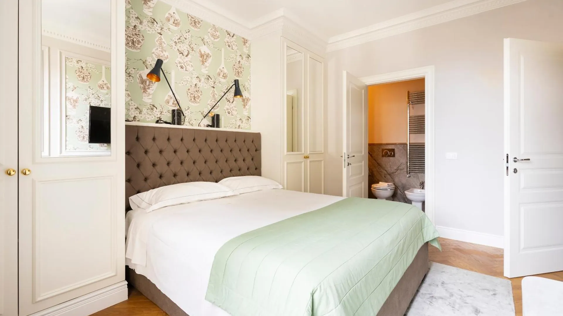 Palazzo Pazzi Vitali Luxury Apartments In フィレンツェ