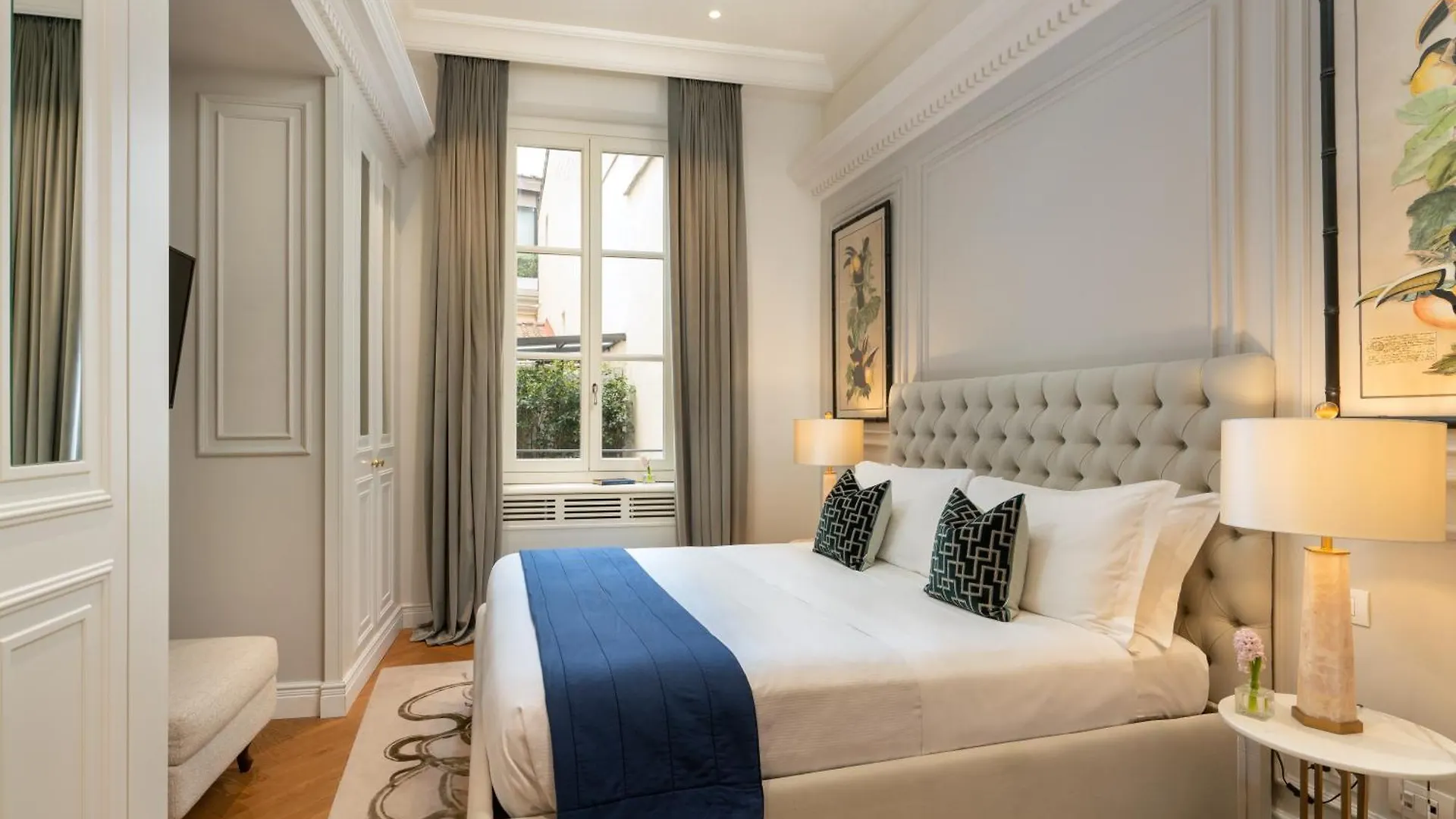 Palazzo Pazzi Vitali Luxury Apartments In フィレンツェ イタリア