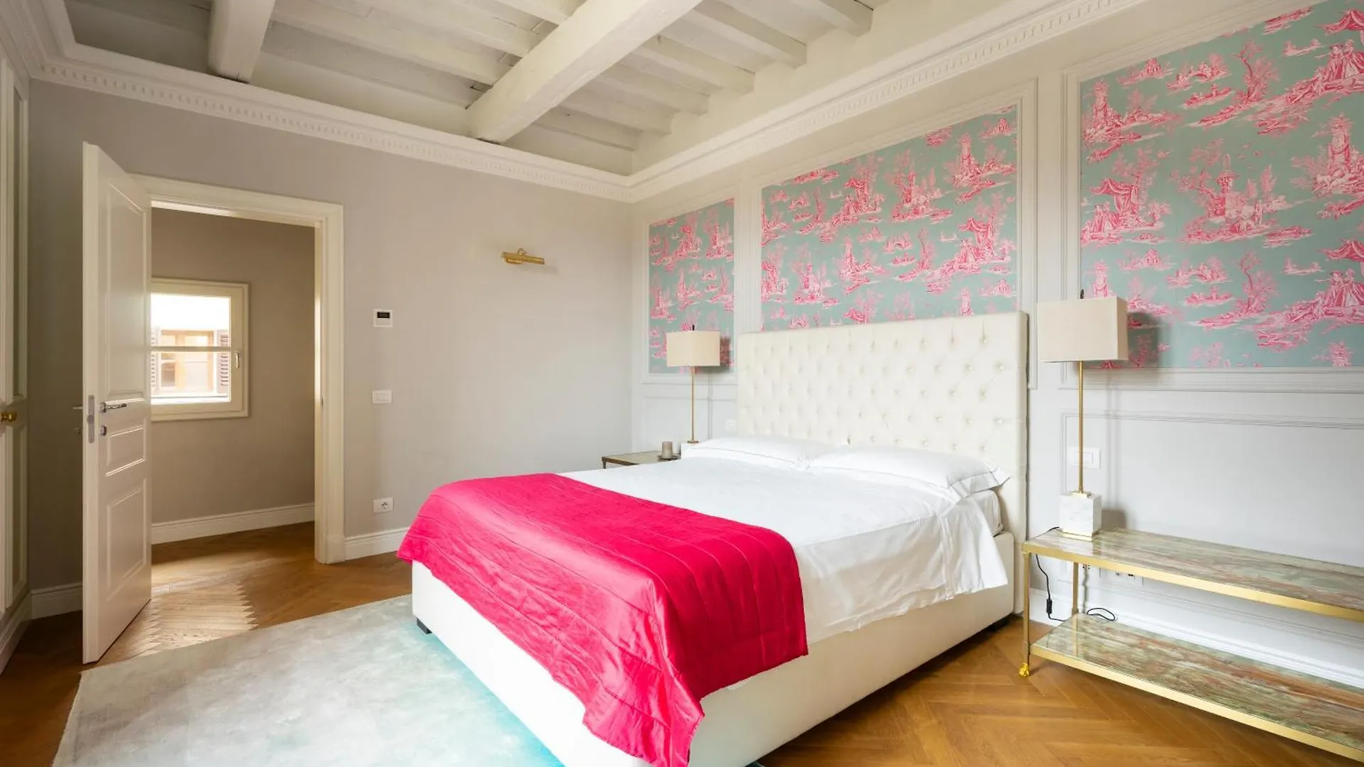 Palazzo Pazzi Vitali Luxury Apartments In フィレンツェ 0*,