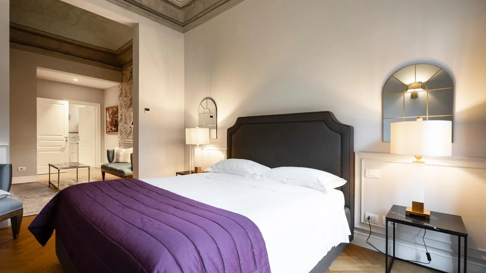 Palazzo Pazzi Vitali Luxury Apartments In フィレンツェ イタリア