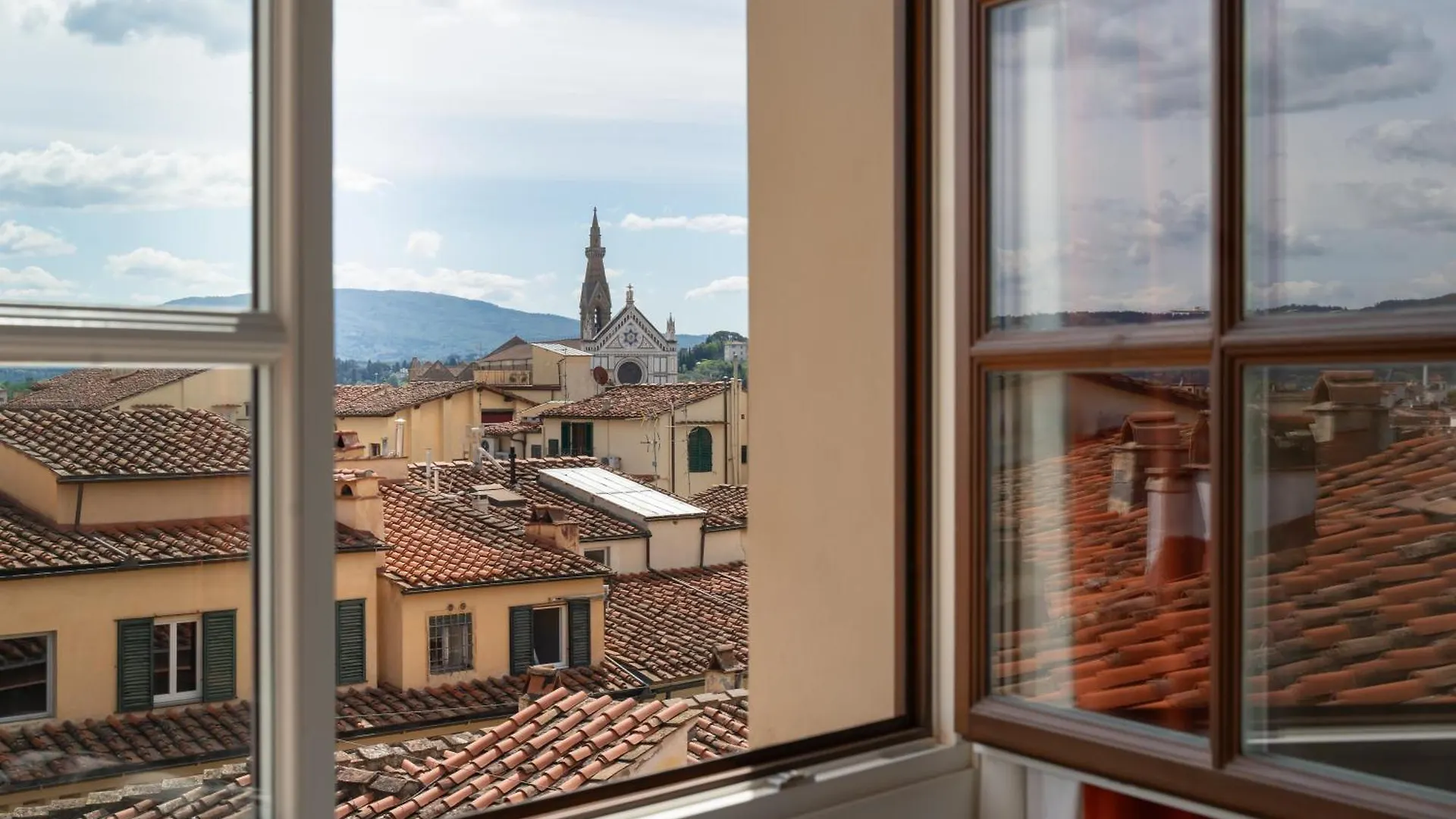 Palazzo Pazzi Vitali Luxury Apartments In フィレンツェ 0*,  イタリア